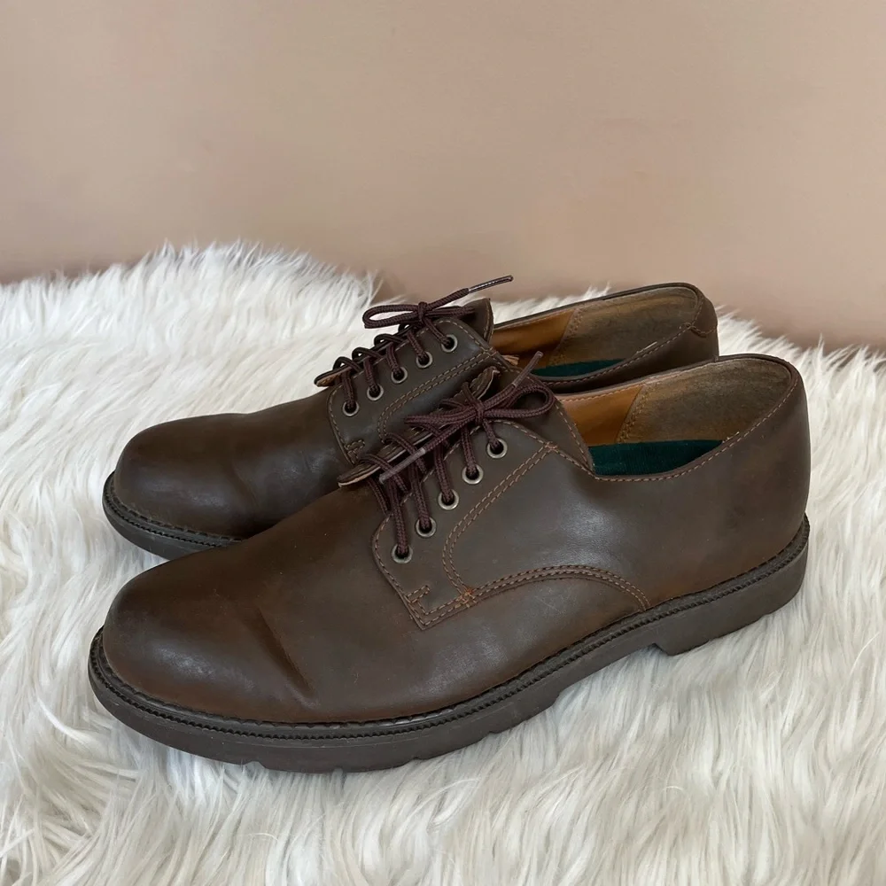 {Rockport} Lace-Up Oxford Leather Shoes in Brown - Men's 9.5